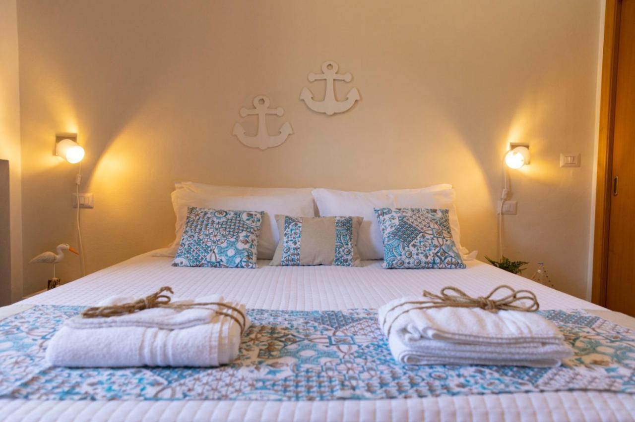Villa Curiazzi Guesthouse Viale La Pelosa 16 Stintino Exteriér fotografie